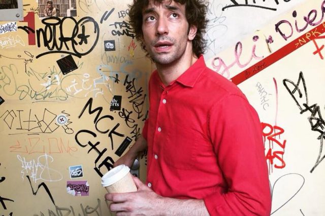 Albert Hammond, Jr – Far Away Truths