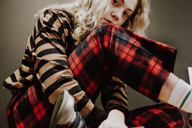 Lauran Hibberd – Sugardaddy
