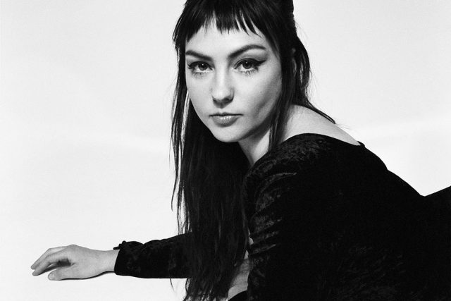 Angel Olsen – Lark