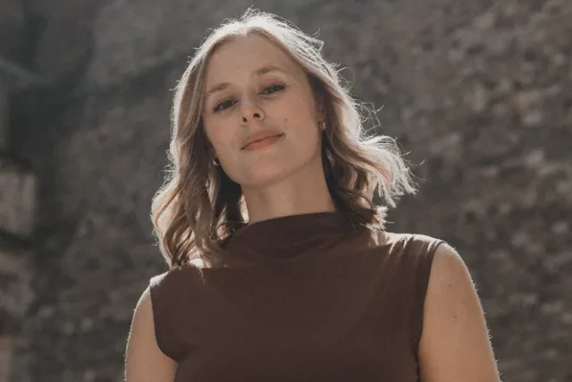 Laura Lucas – Reincarnation Song