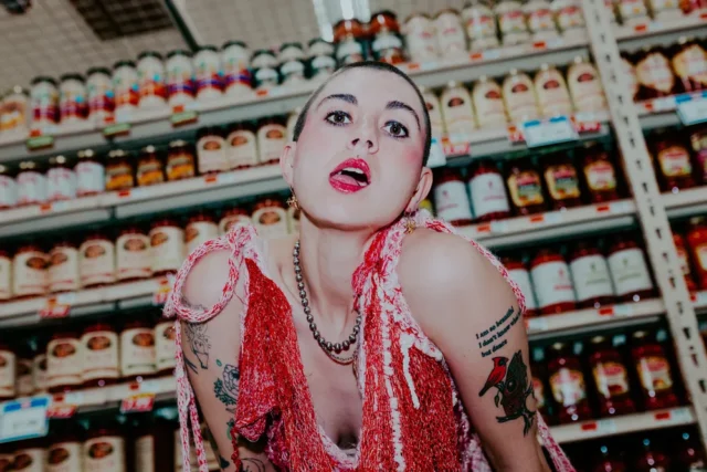 The Noisy – Grenadine