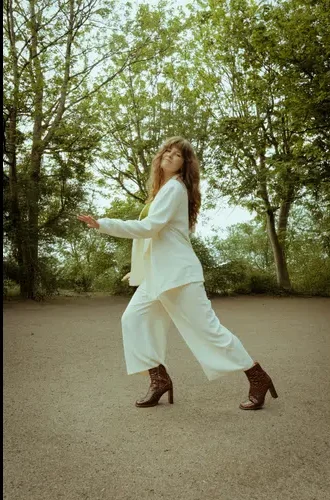 Elly Hopkins – Kintsugi