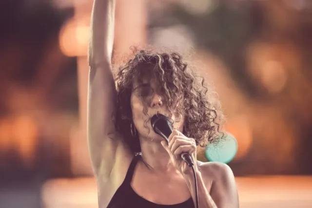 Frida and The Mann – Monsters