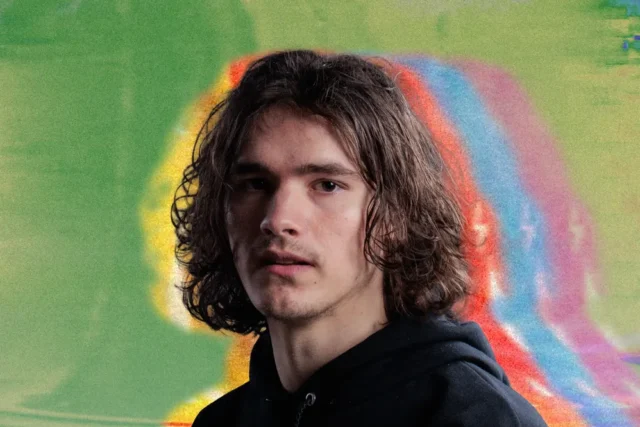 Sun Era – Grounded