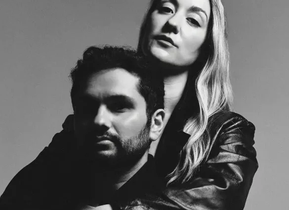 Mona et Toi – Jail Cell