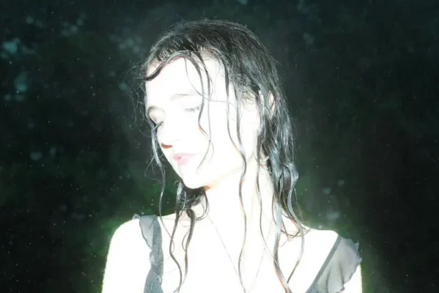 Nadia Faye – drift