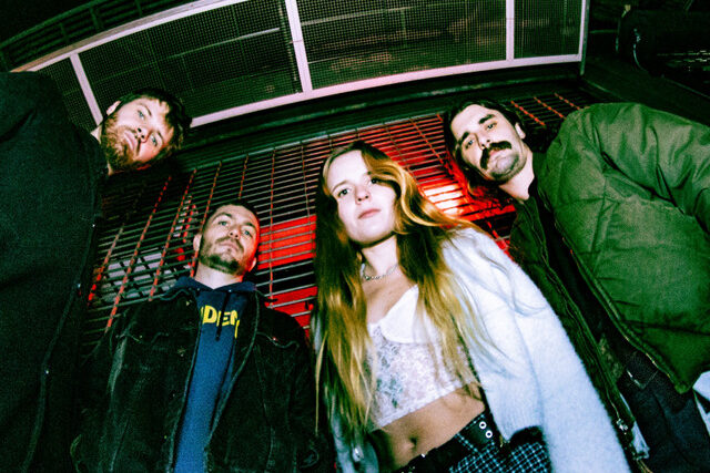 Archangel of the Wasteland – Bottomless Pit
